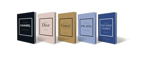 fasjoon designer gucci book